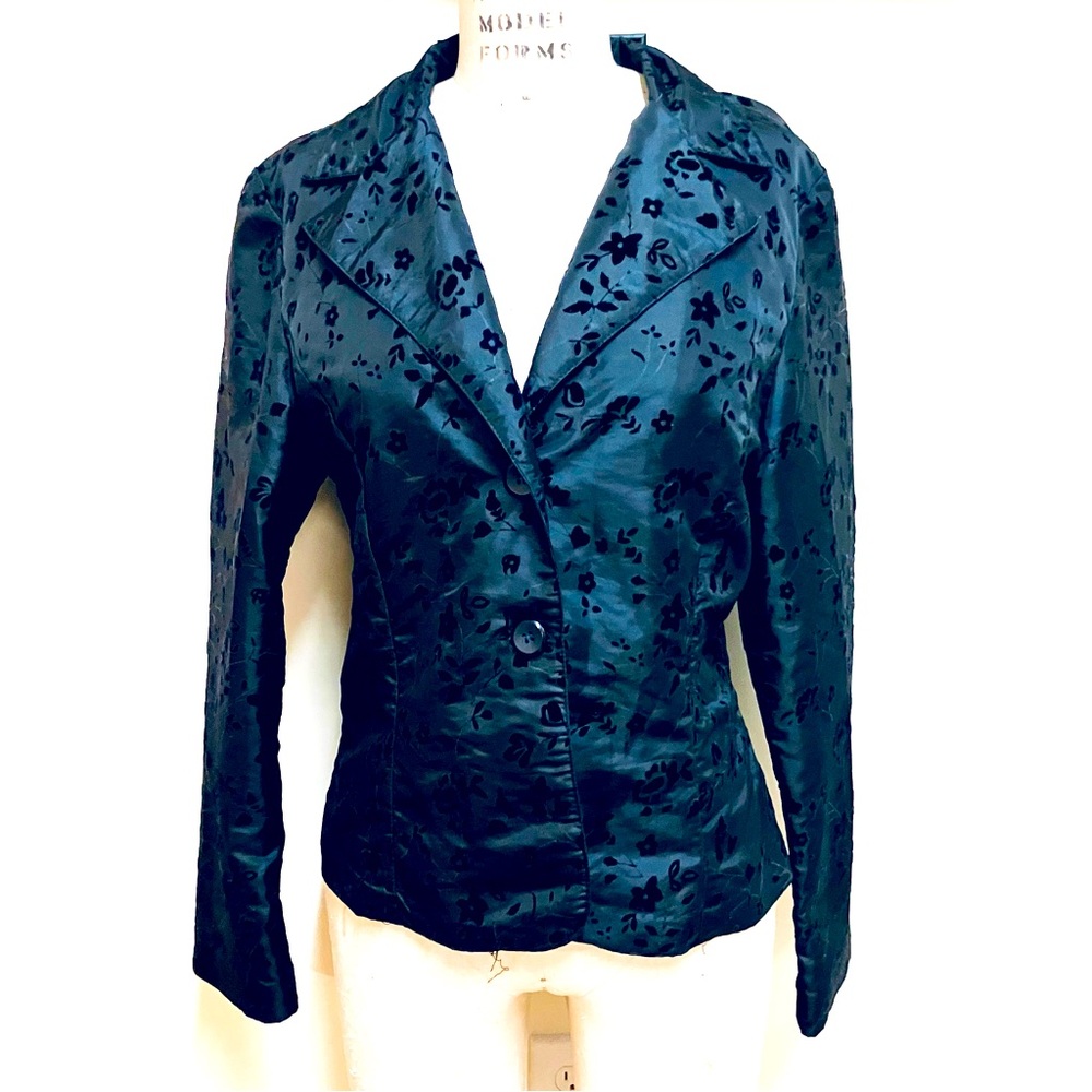 La Belle Black Jacket Blazer